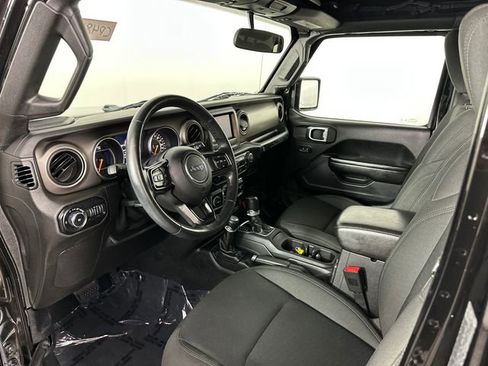 Used 2018 Jeep Wrangler Unlimited Sport S image 18