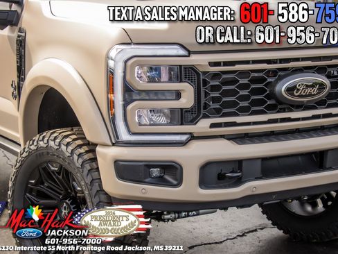 New 2026 Ford F250 Lariat w/ Black Appearance Package image 33