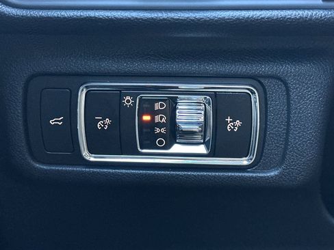 New 2025 Lincoln Corsair Reserve image 27