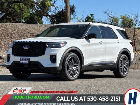 New 2026 Ford Explorer ST-Line w/ ST-Line Street Pack RWD image 7