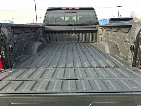 Used 2024 Chevrolet Silverado 3500 High Country w/ High Country Premium Package image 30