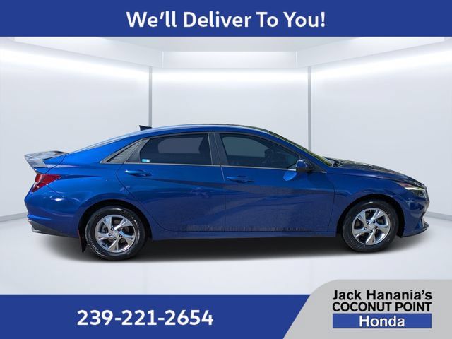 Used 2021 Hyundai Elantra SE FWD image 2