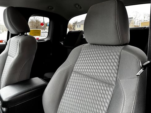 Used 2021 Toyota Tacoma SR5 image 16