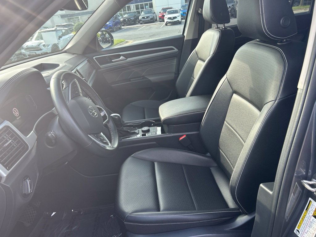 Used 2023 Volkswagen Atlas SE w/ Panoramic Sunroof Package AWD/4WD image 26