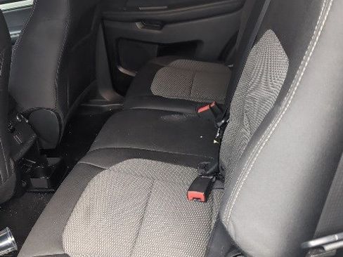 Used 2018 Ford Explorer XLT w/ Equipment Group 201A image 13