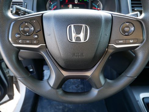 Used 2020 Honda Pilot EX image 25