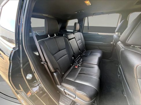 Used 2023 Honda Passport TrailSport image 29