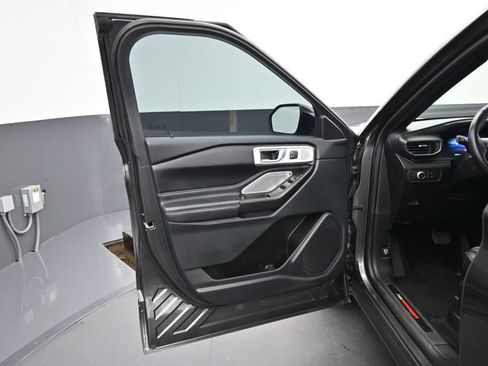 Used 2020 Ford Explorer ST w/ ST High-Performance Pack AWD/4WD image 4