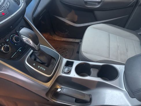 Used 2014 Ford Escape SE image 29