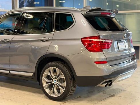 Used 2017 BMW X3 xDrive28i image 13