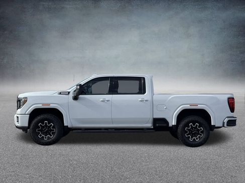 Used 2020 GMC Sierra 2500 AT4 w/ AT4 Premium Package image 7