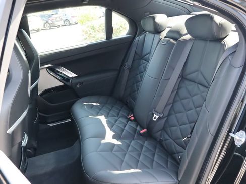 Used 2026 BMW 740i w/ Premium Package RWD image 33