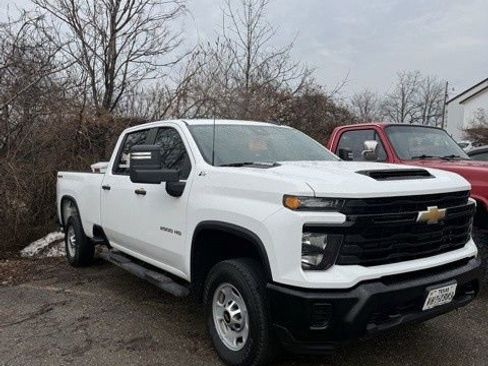 Used 2024 Chevrolet Silverado 2500 W/T w/ WT Fleet Convenience Package image 4