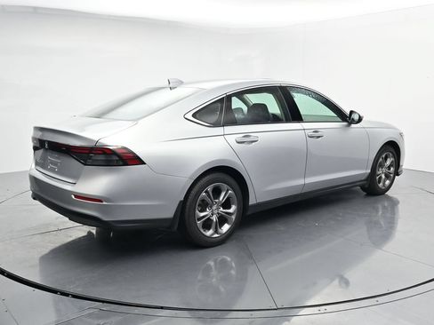 Used 2024 Honda Accord EX image 8