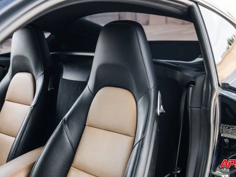 Used 2018 Porsche 718 Cayman RWD image 25
