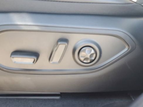 New 2025 Jeep Grand Cherokee L Altitude image 24