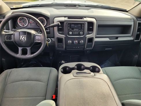 Used 2018 RAM 2500 Tradesman w/ Popular Equipment Group image 9