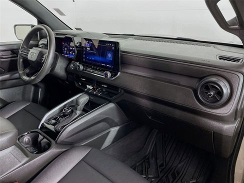 Certified 2024 Chevrolet Colorado Trail Boss w/ Advanced Trailering Package image 31