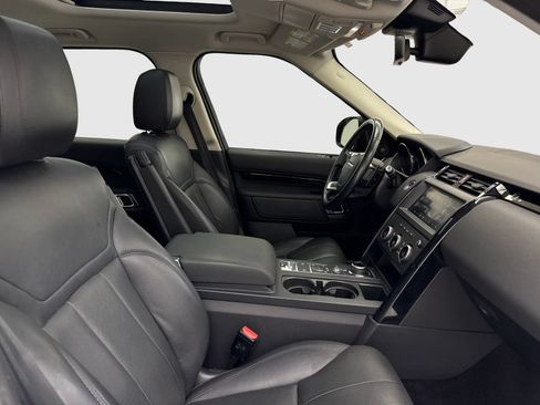 Used 2020 Land Rover Discovery SE AWD/4WD image 41