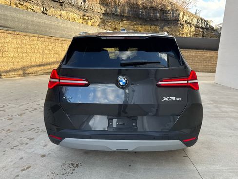 Certified 2025 BMW X3 xDrive30i image 4