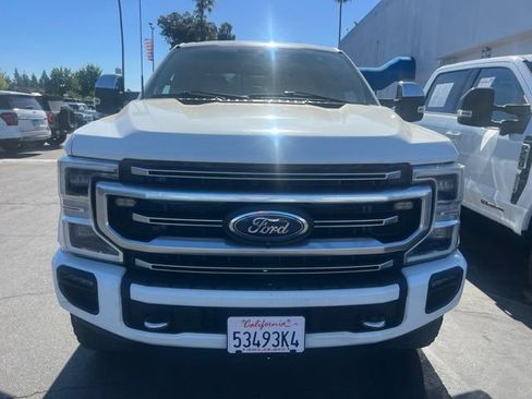Used 2022 Ford F350 Platinum w/ Tremor Off-Road Package AWD/4WD image 2