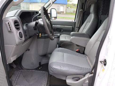 Used 2012 Ford E-250 and Econoline 250 w/ Commercial Cargo Van Pkg image 15