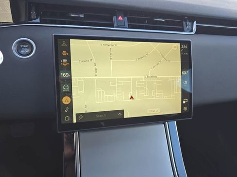 Used 2024 Land Rover Range Rover Evoque S image 25