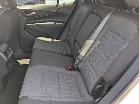 Used 2022 Chevrolet Equinox LT FWD image 14