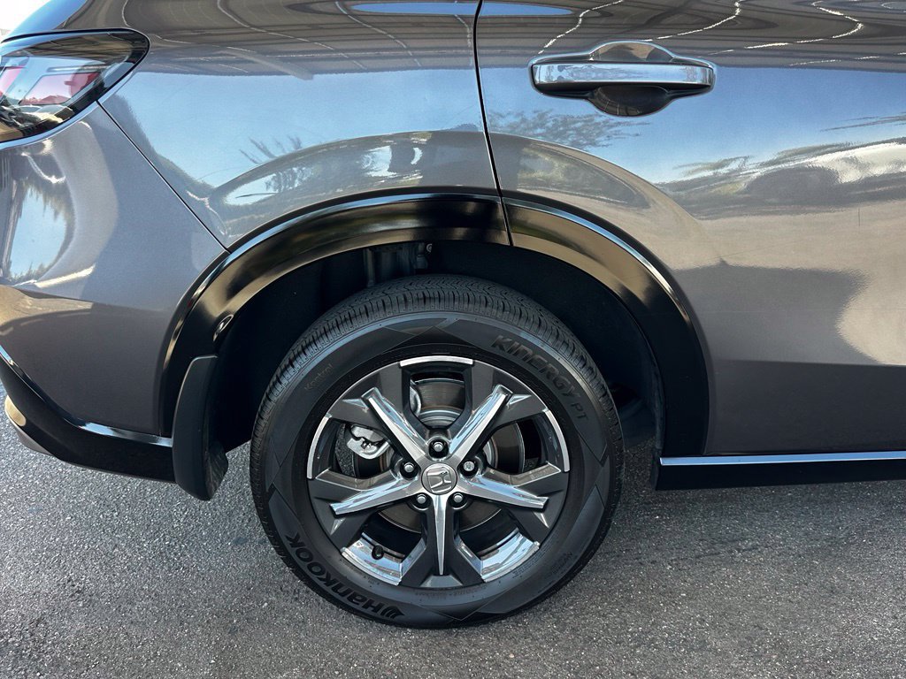Used 2024 Honda HR-V EX-L image 10