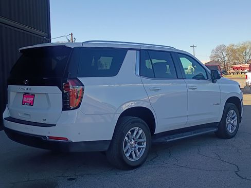 Used 2025 Chevrolet Tahoe LT image 7