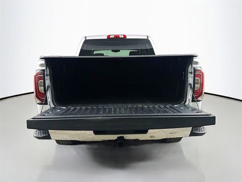 Used 2018 GMC Sierra 1500 SLT w/ SLT Premium Package image 34