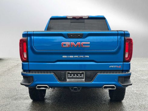 Used 2022 GMC Sierra 1500 AT4 w/ AT4 Premium Package image 4
