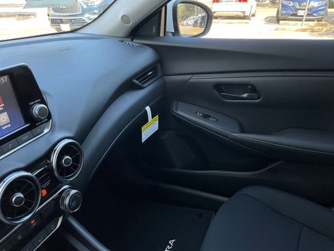New 2025 Nissan Sentra S image 33