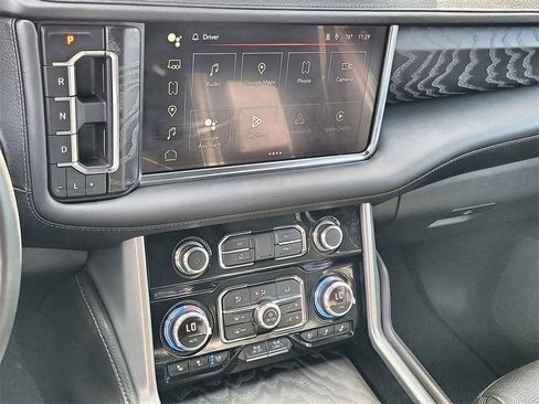 Certified 2023 GMC Yukon Denali image 13