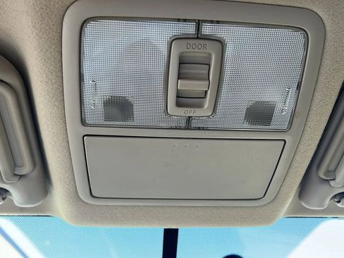 Used 2007 Toyota RAV4 4WD image 21