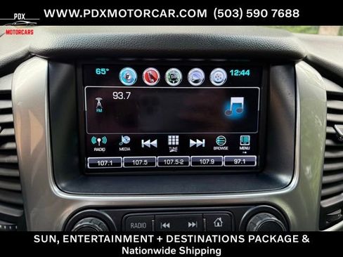 Used 2018 Chevrolet Suburban Premier AWD/4WD image 18