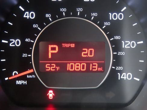 Used 2014 Kia Soul + image 11