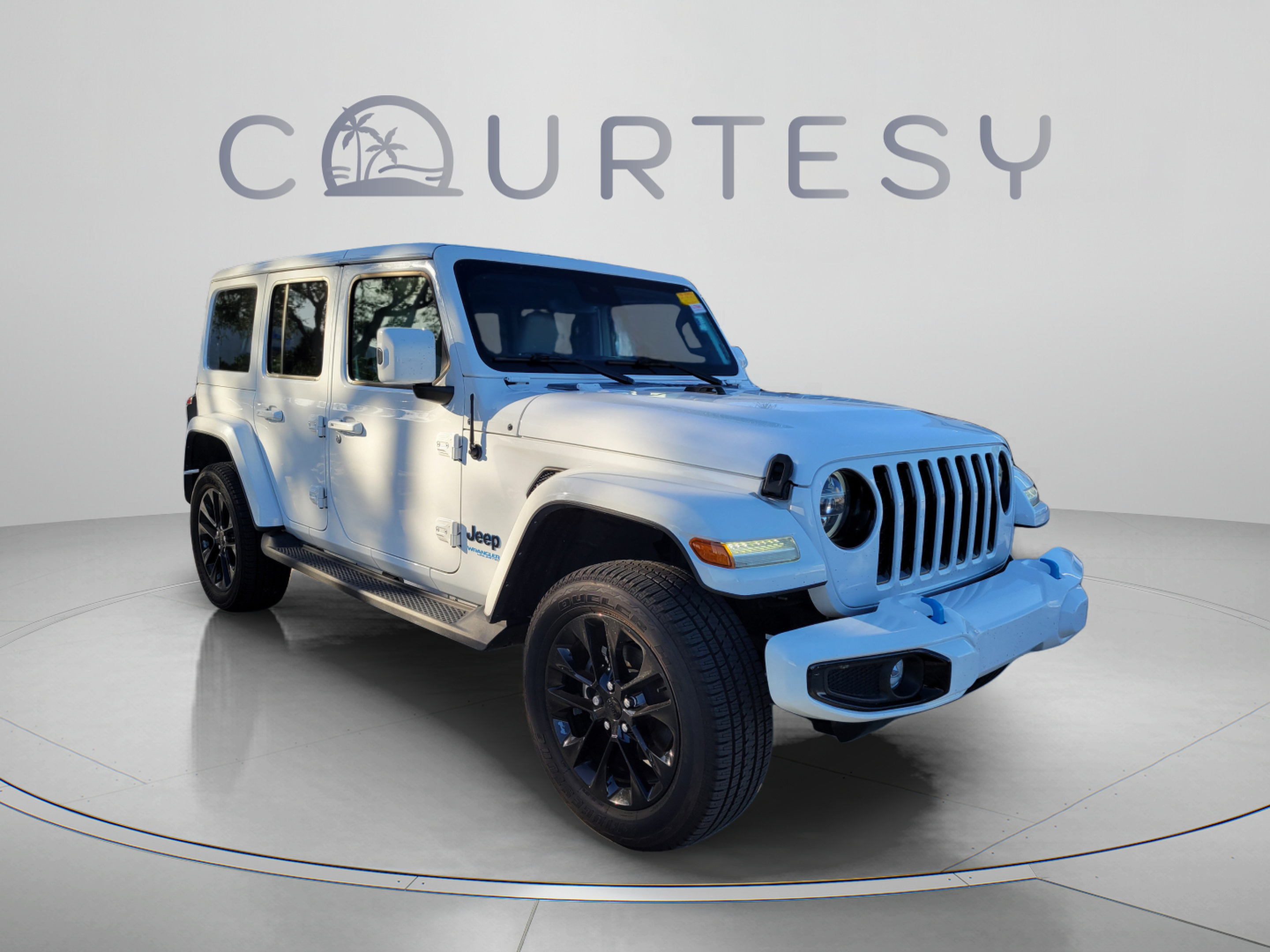 Certified 2021 Jeep Wrangler Unlimited Sahara AWD/4WD image 4