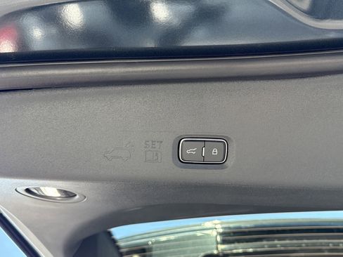 New 2025 Ford Expedition Platinum w/ Driver's Package image 25