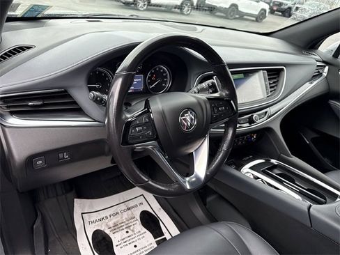Certified 2024 Buick Enclave Essence w/ Sport Touring Edition image 10