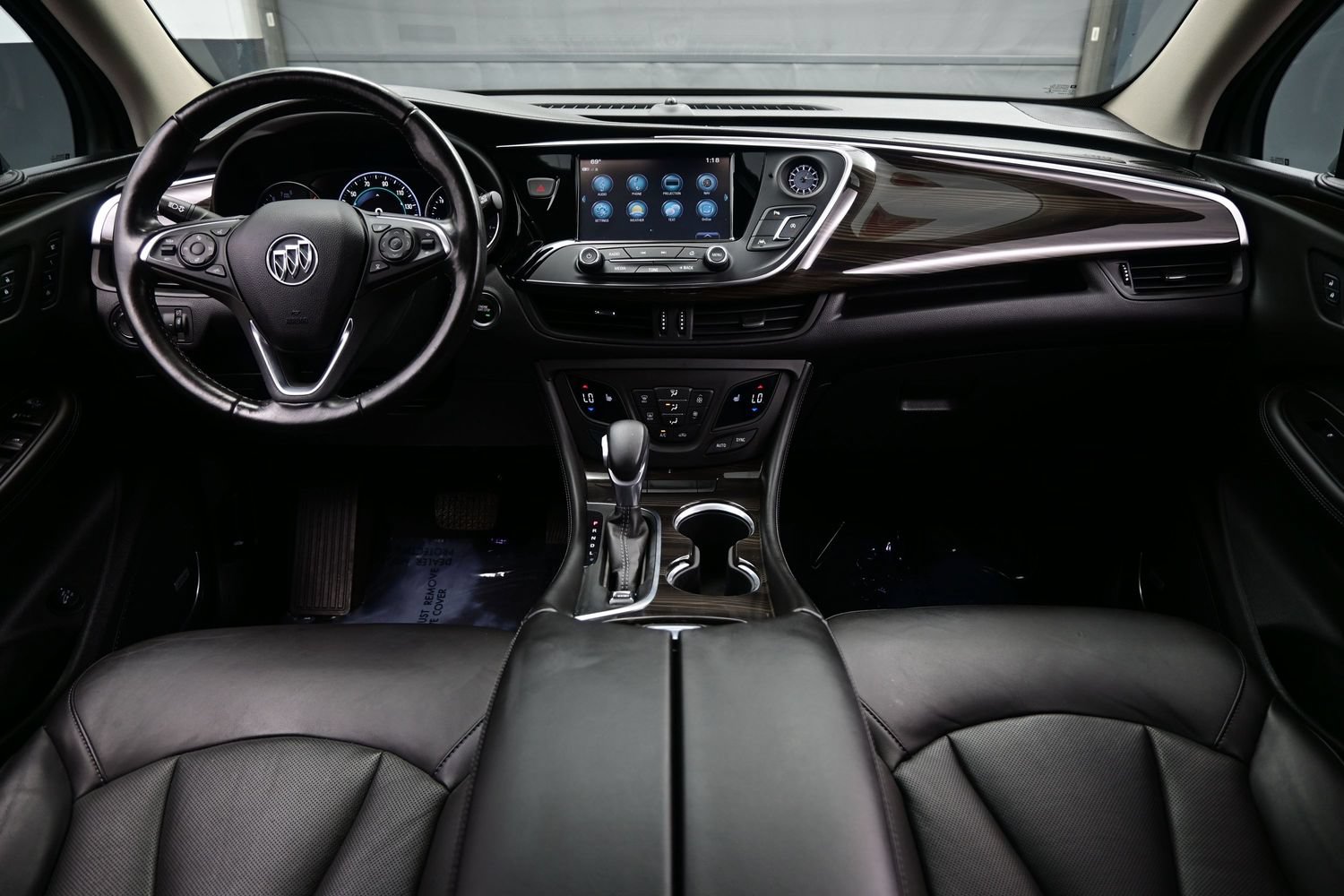 Used 2019 Buick Envision Premium AWD/4WD image 18
