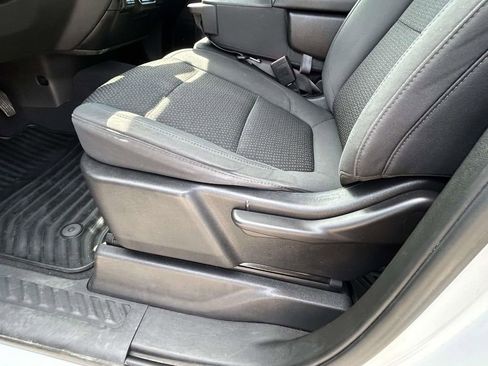 Used 2019 Chevrolet Silverado 1500 Custom w/ Custom Value Package AWD/4WD image 16