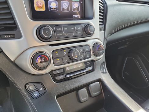 Used 2020 GMC Yukon SLT w/ Open Road Package RWD image 20