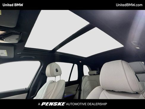 Used 2024 BMW X5 sDrive40i w/ Premium Package RWD image 19