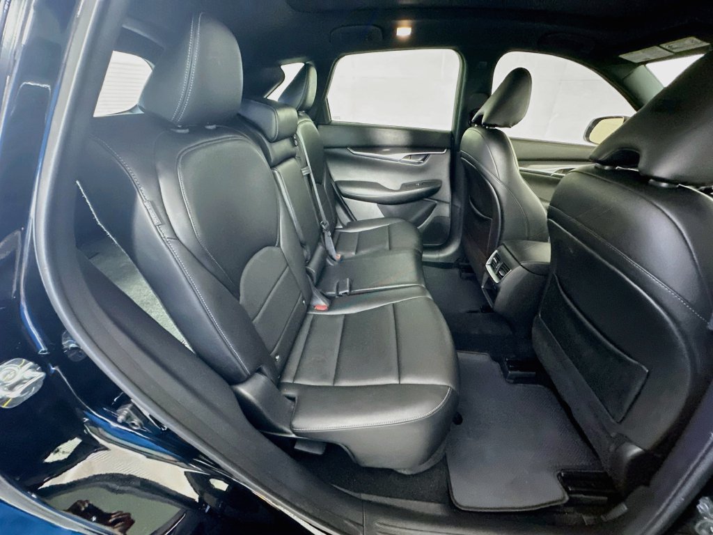 Used 2023 INFINITI QX50 Sport AWD/4WD image 28