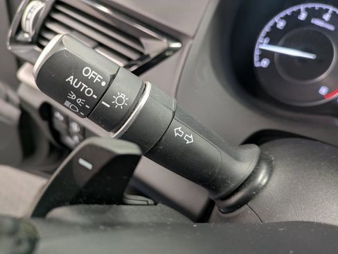 Used 2022 Acura RDX w/ Technology Package image 17