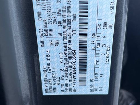 Used 2023 Ford F150 Platinum AWD/4WD image 32