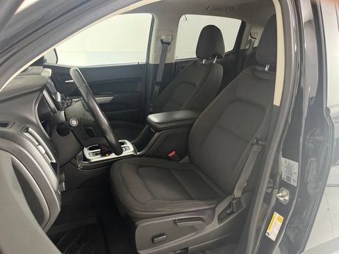 Used 2022 Chevrolet Colorado LT AWD/4WD image 18