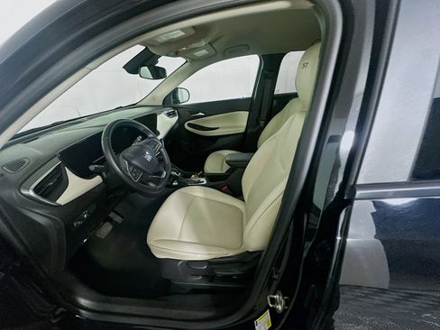 Used 2024 Buick Encore GX Sport Touring image 13