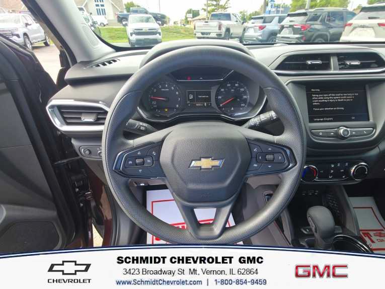 Used 2023 Chevrolet TrailBlazer LT FWD image 14